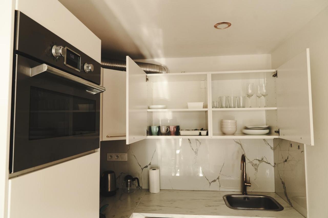 Royal Opletalova Apartment Прага Экстерьер фото